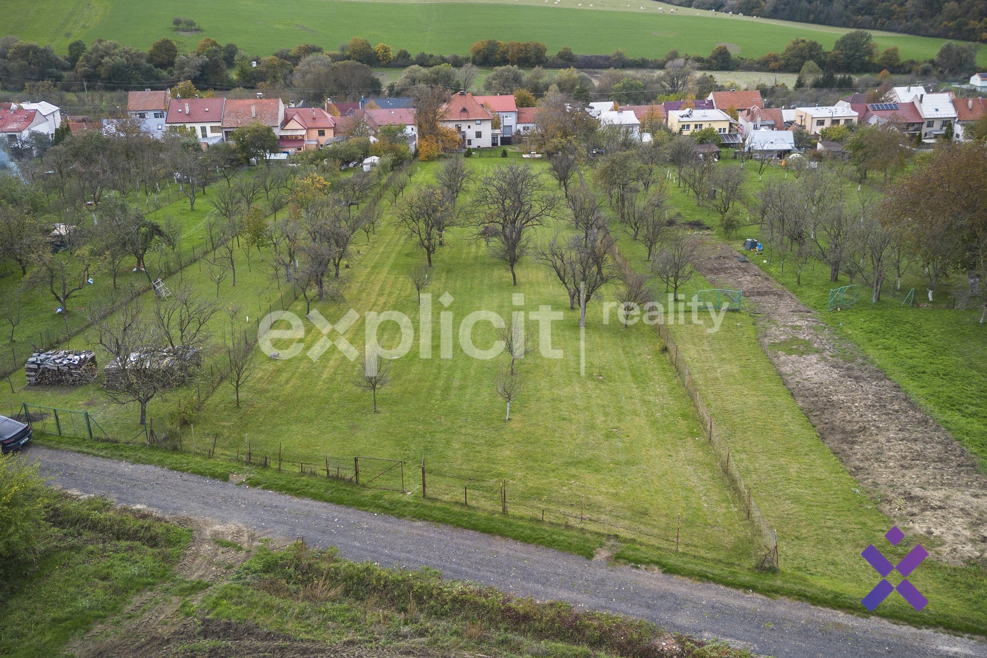 Prodej pozemku 2350 m2 - Korytna, okres Uherske Hradiste8