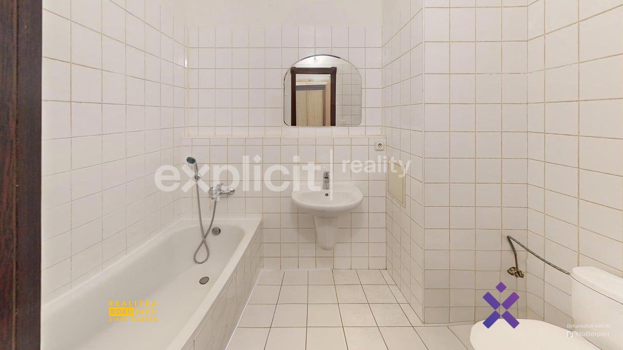 Tomáš Batík, Explicit reality, Pronájem byty 1+kk, 30 m&sup2; - Otrokovice