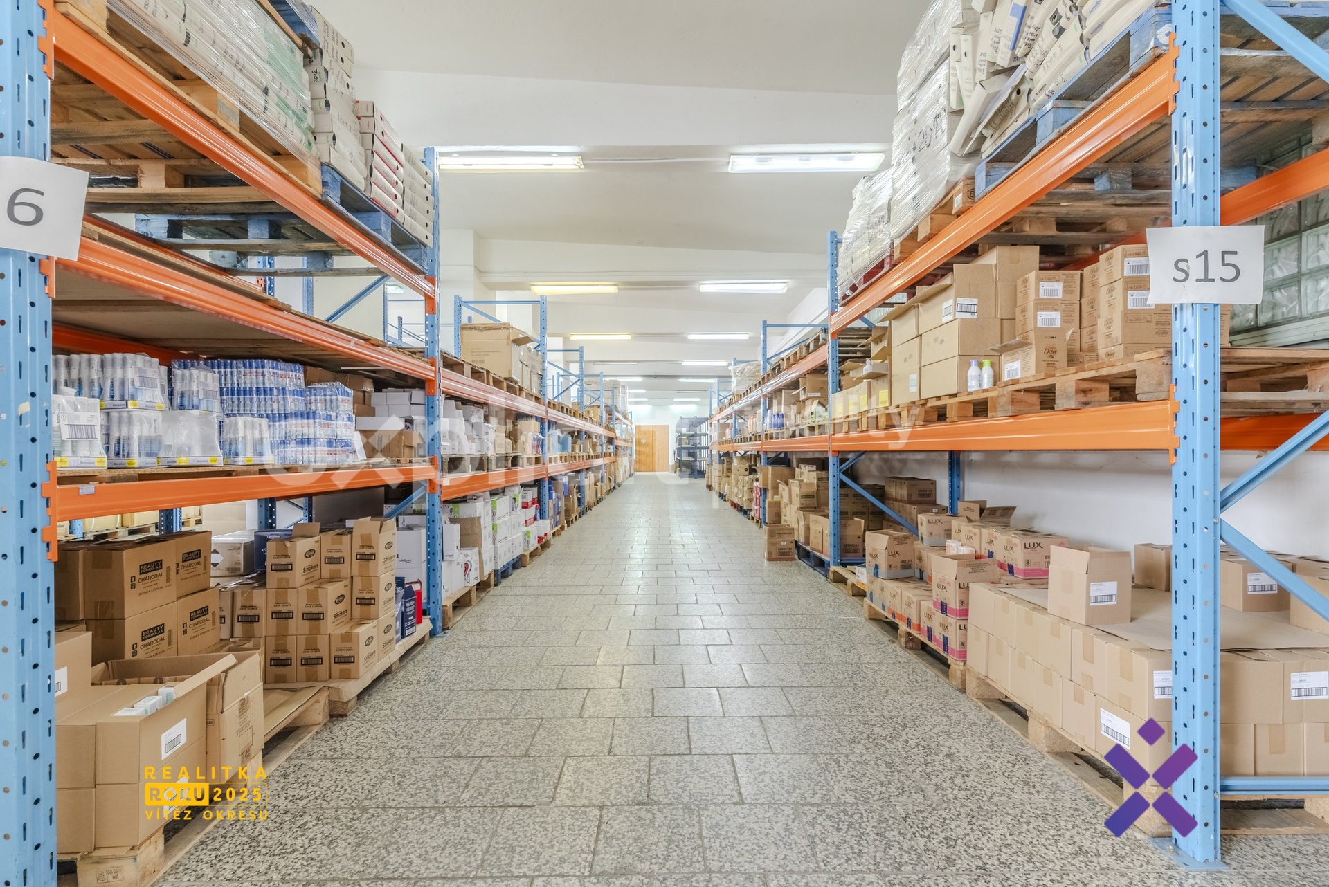 Prodej skladu a haly 3 394 m&sup2;, pozemek 6 552 