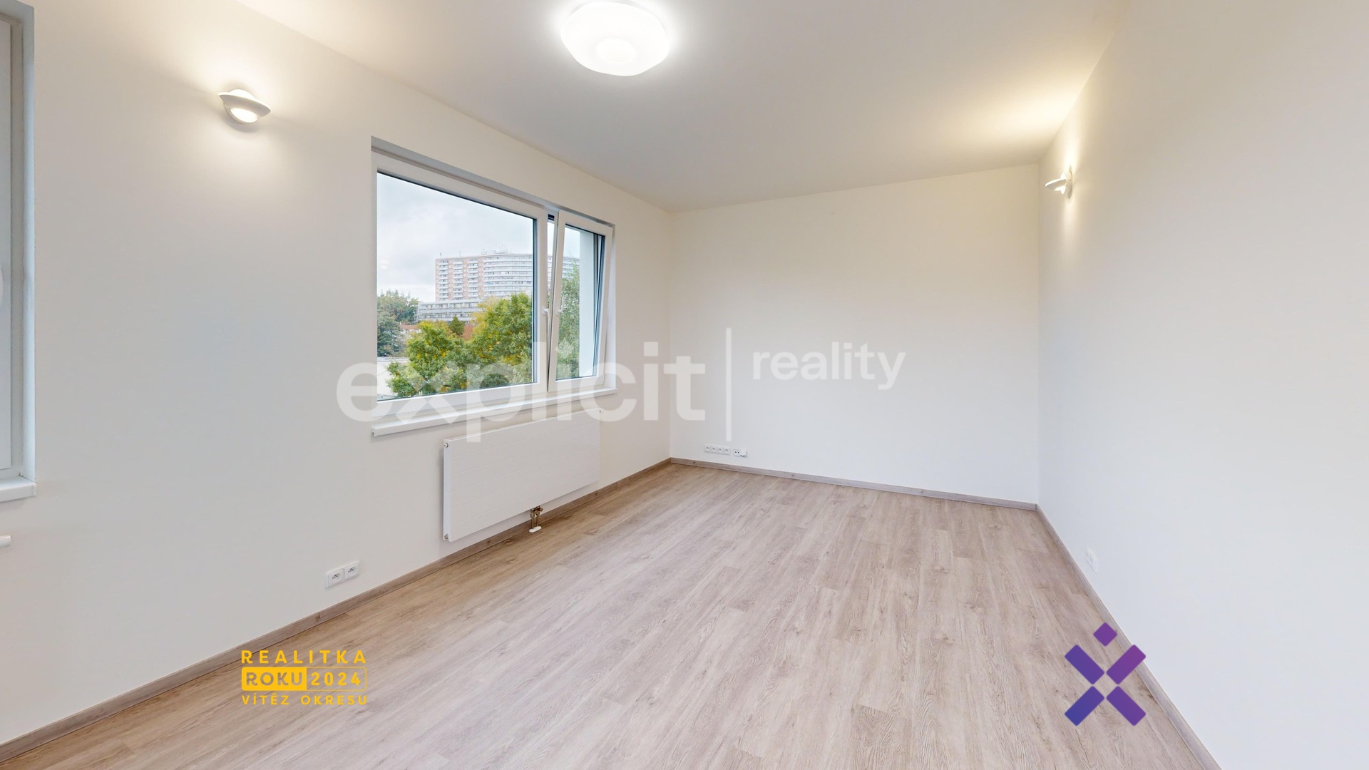 Pronajem-bytu-21-ul-Nad-Stranemi--Living-Room
