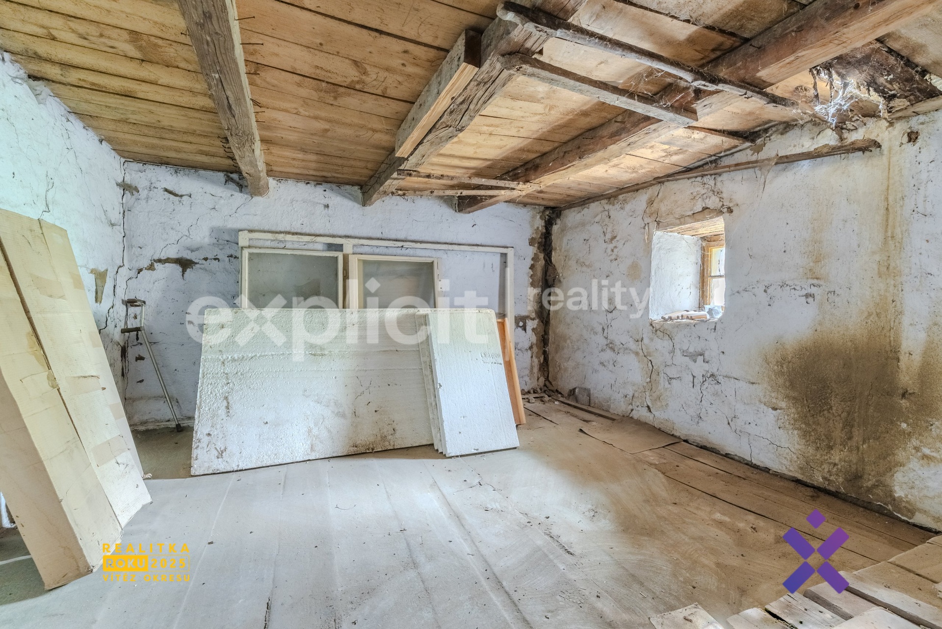 Prodej rodinneho domu 135 m², pozemek 739 m&s