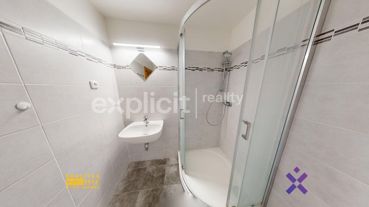 E112-Veselka-05222025_093638