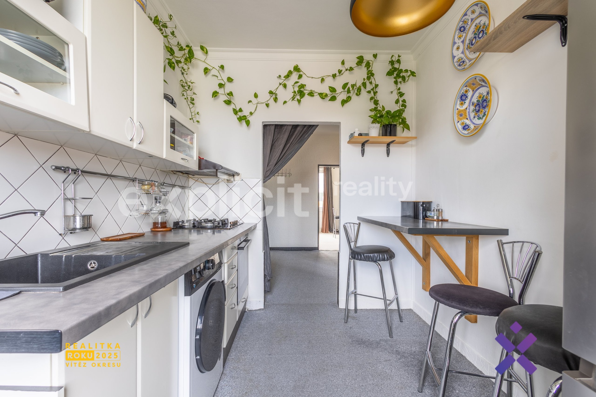 Prodej bytu 3+1 s garáží, 86 m&sup2; - Bezručova č