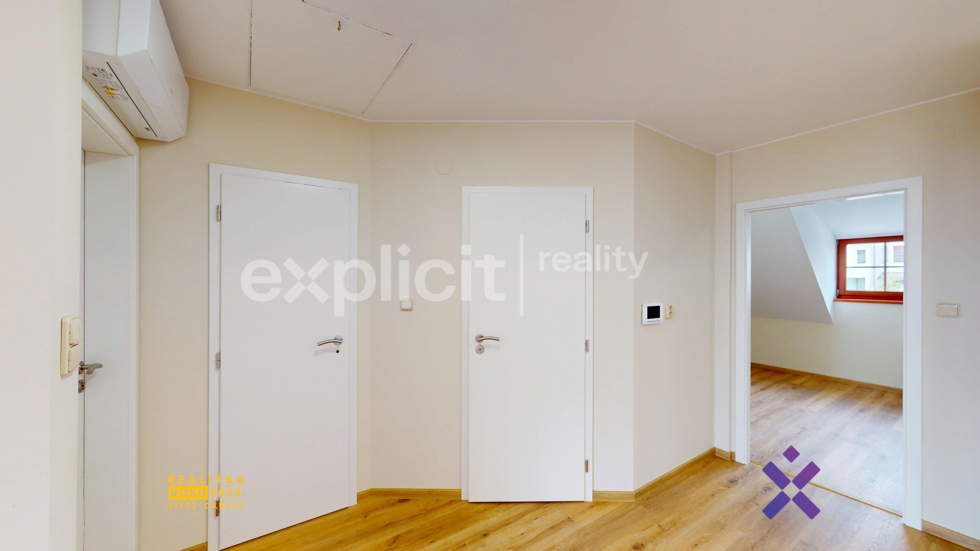 Pronájem bytu 2+kk 47 m&sup2; - Masarykovo náměstí, Uherský Brod