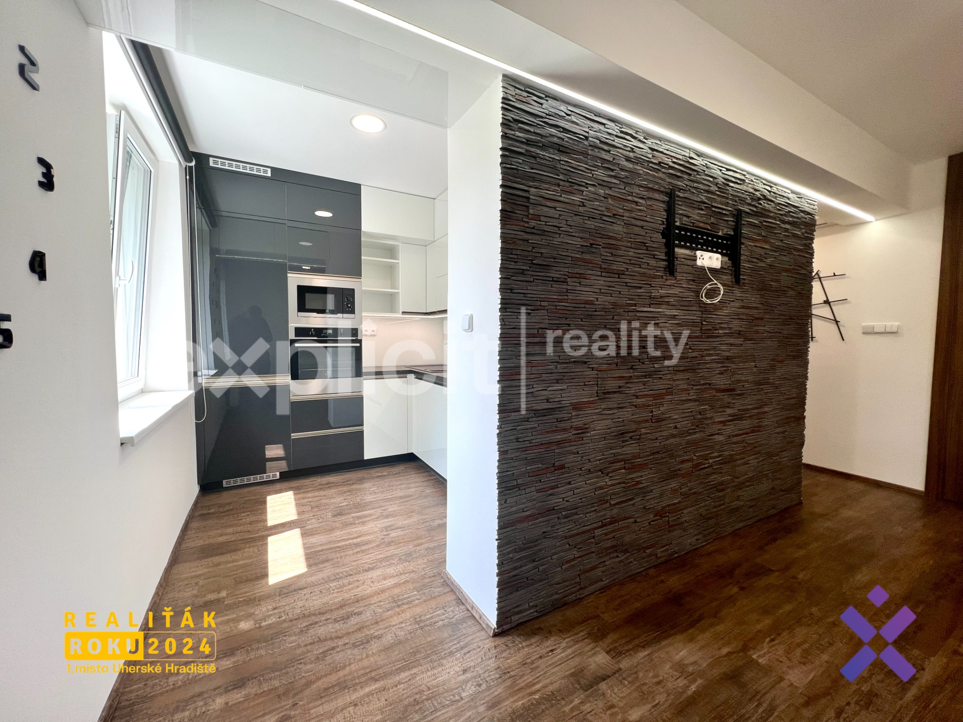 Prodej bytu 2+kk, 54 m² - Uhersky Brod, okres