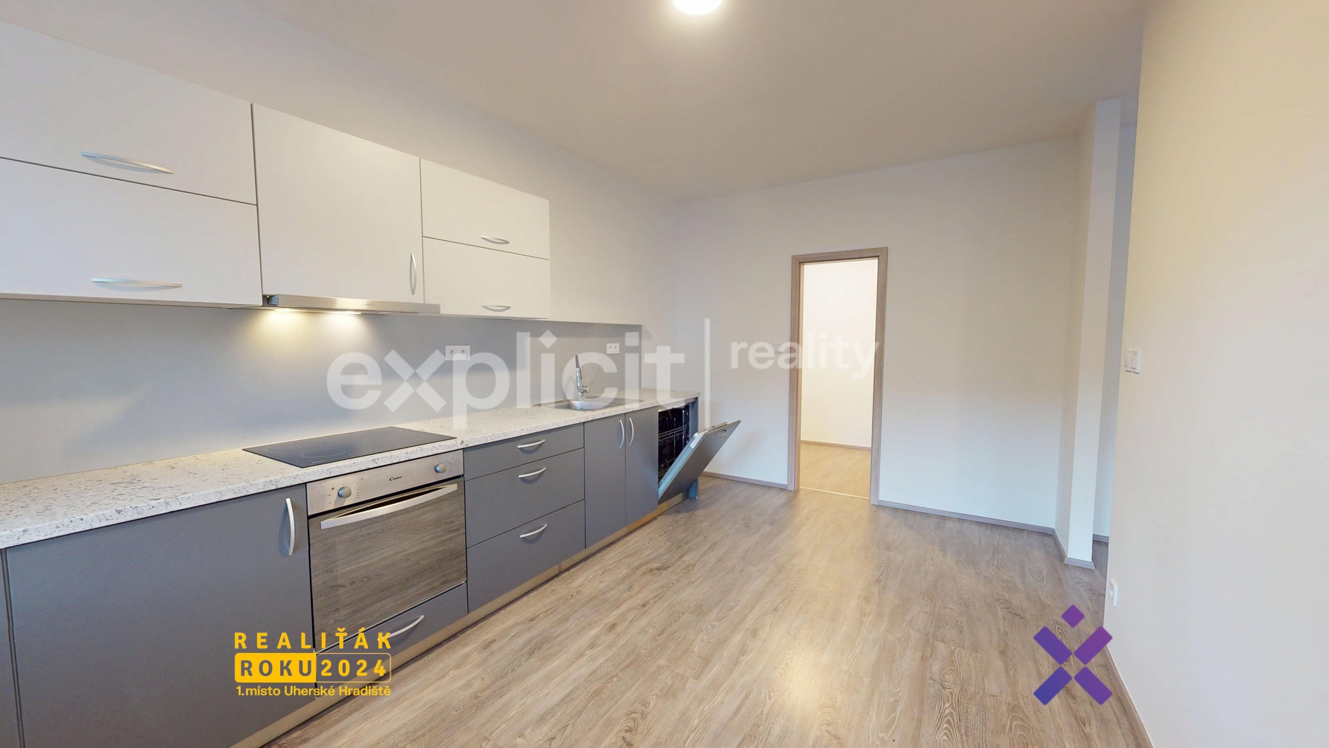 Podnajem bytu 2+kk 66 m² s garazi, Strani - K