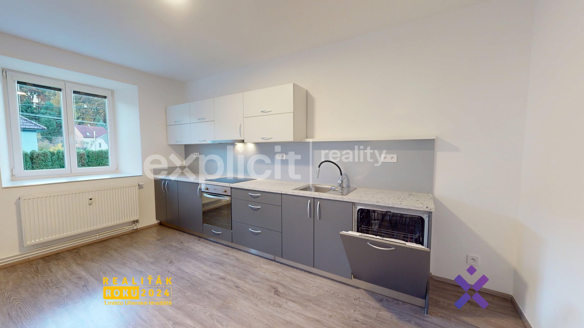 Podnajem bytu 2+kk 66 m² s garazi, Strani - K