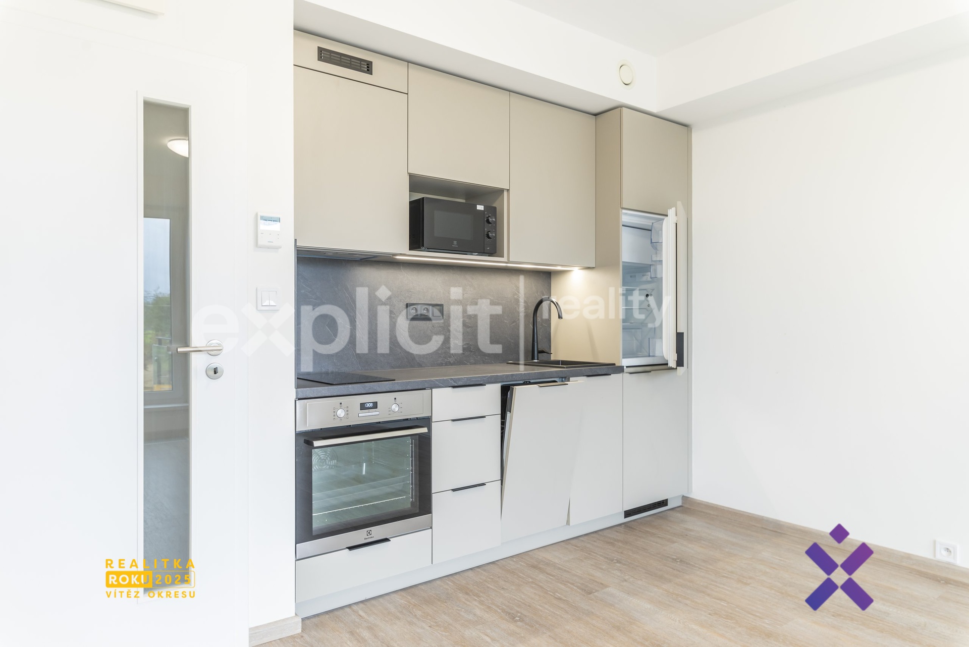 Filip Hladiš realitní makléř Pronájem bytu 1+kk, 38 m&sup2; - Uherský Brod