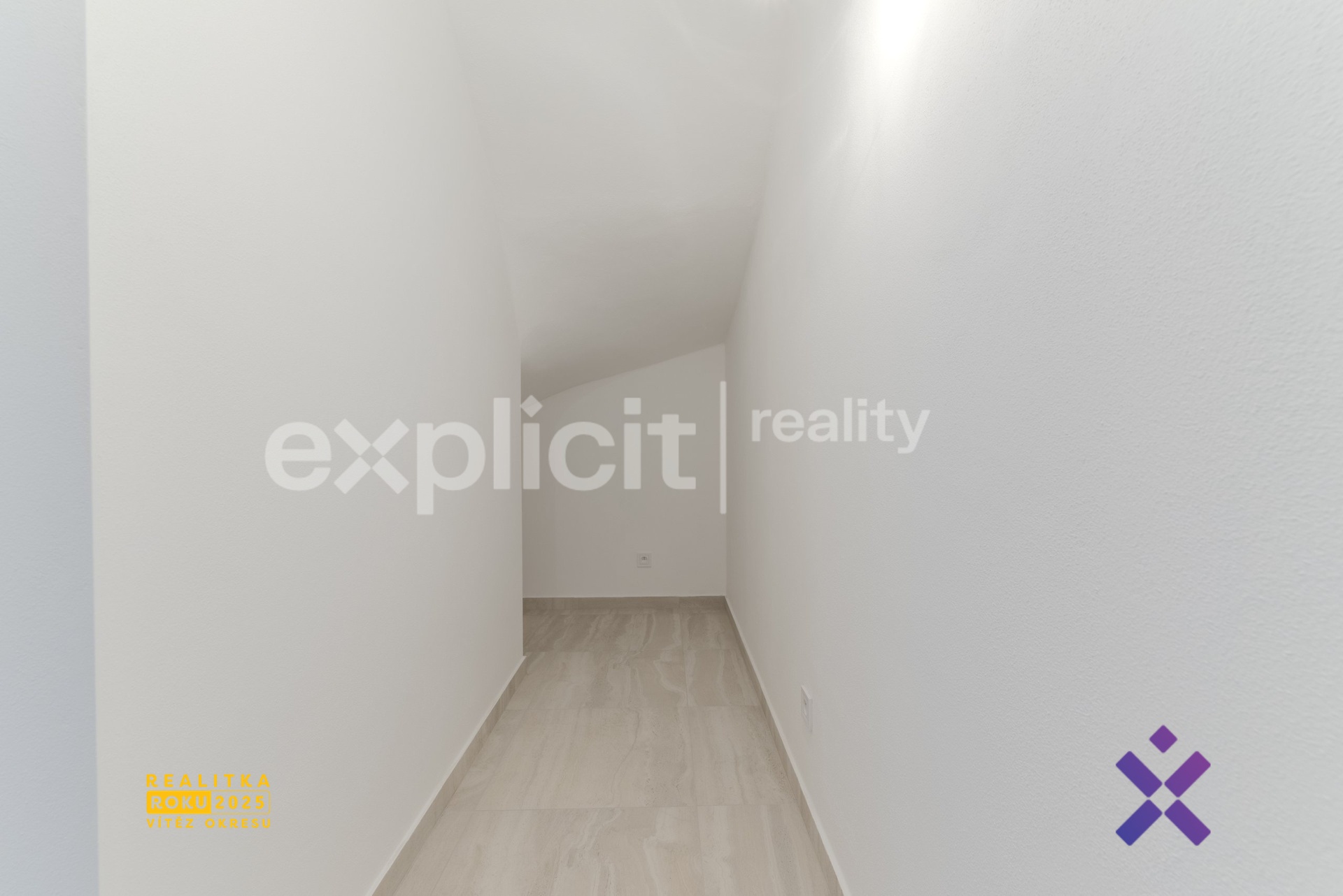 Prodej mezonetoveho bytu 4+kk 144 m&sup2; s terasou 28 m&sup2;, Ostrozska Nova Ves13