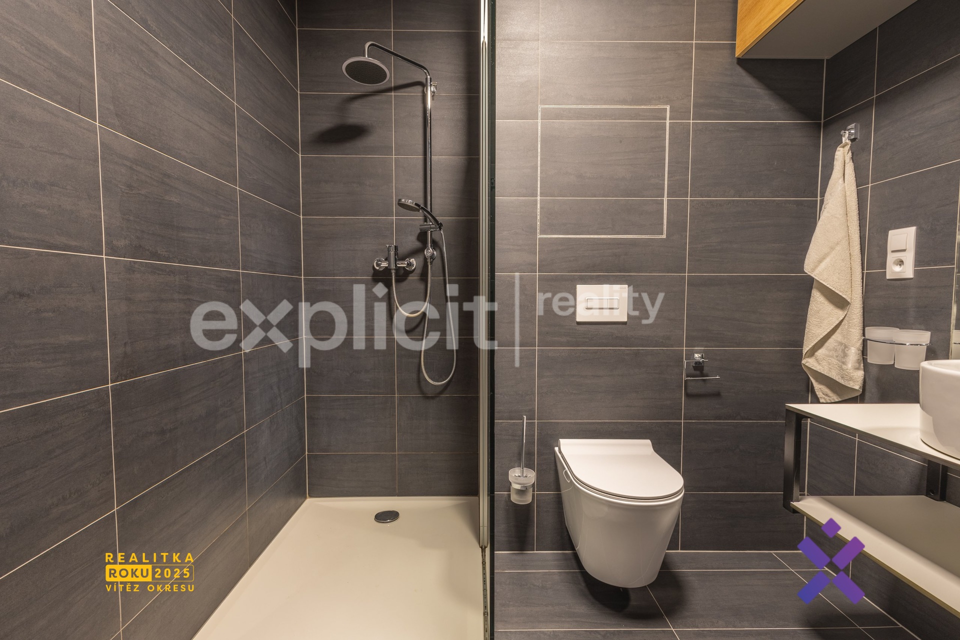 Pronájem bytu 1+kk 28 m&sup2; - Lorencova, Zlín