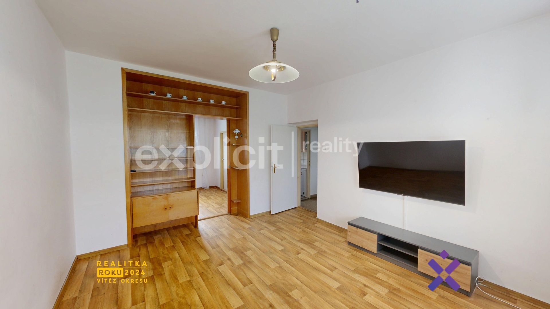 Pronajem-byt-31-trida-Tomase-Bati-3768-06092025_201950