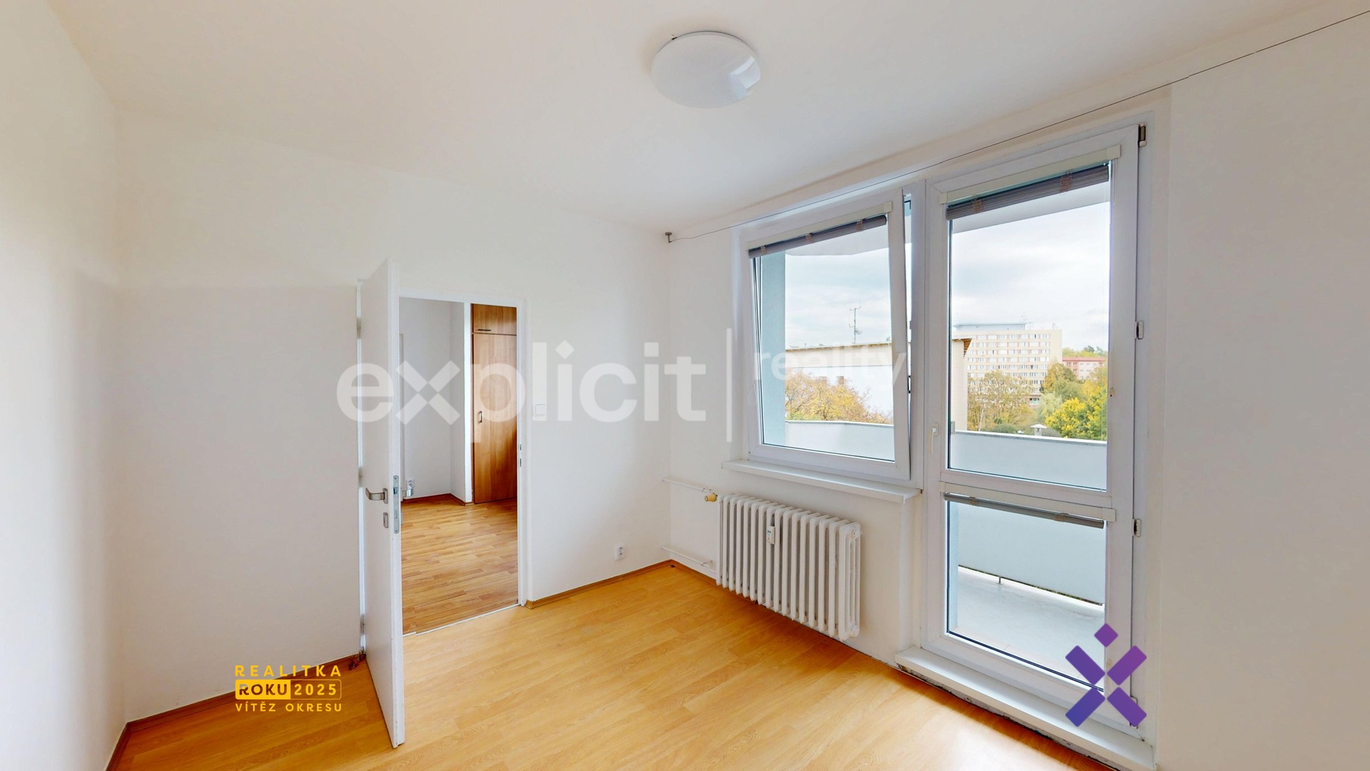 Pronájem bytu 3+1 74 m&sup2; - Osvoboditelů, Uhers