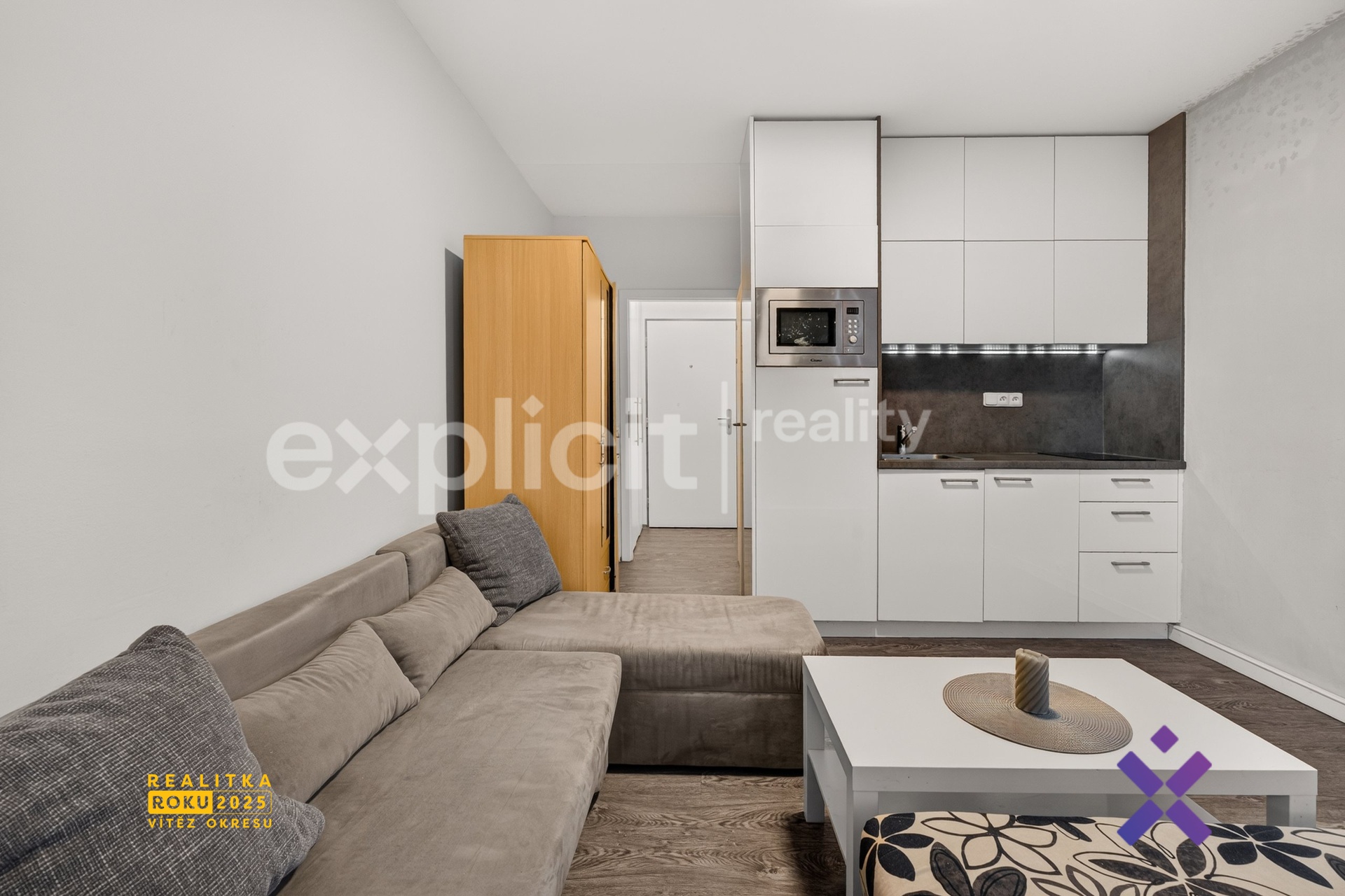 Tomáš Batík, Explicit Realit, Prodej bytu 1+kk 25 m&sup2;, třída Tomáše Bati - Zlín