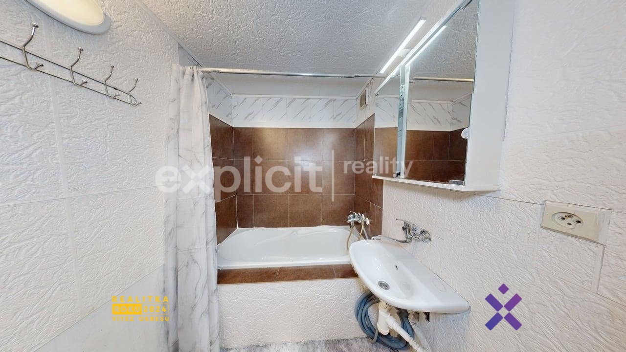 Pronajem-bytu-21-62-m-Slunecna-Zlin-07112025_09103