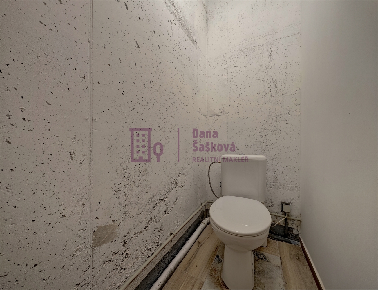 IMG_20241112_143454_457_500_502_Interior 2.jpg