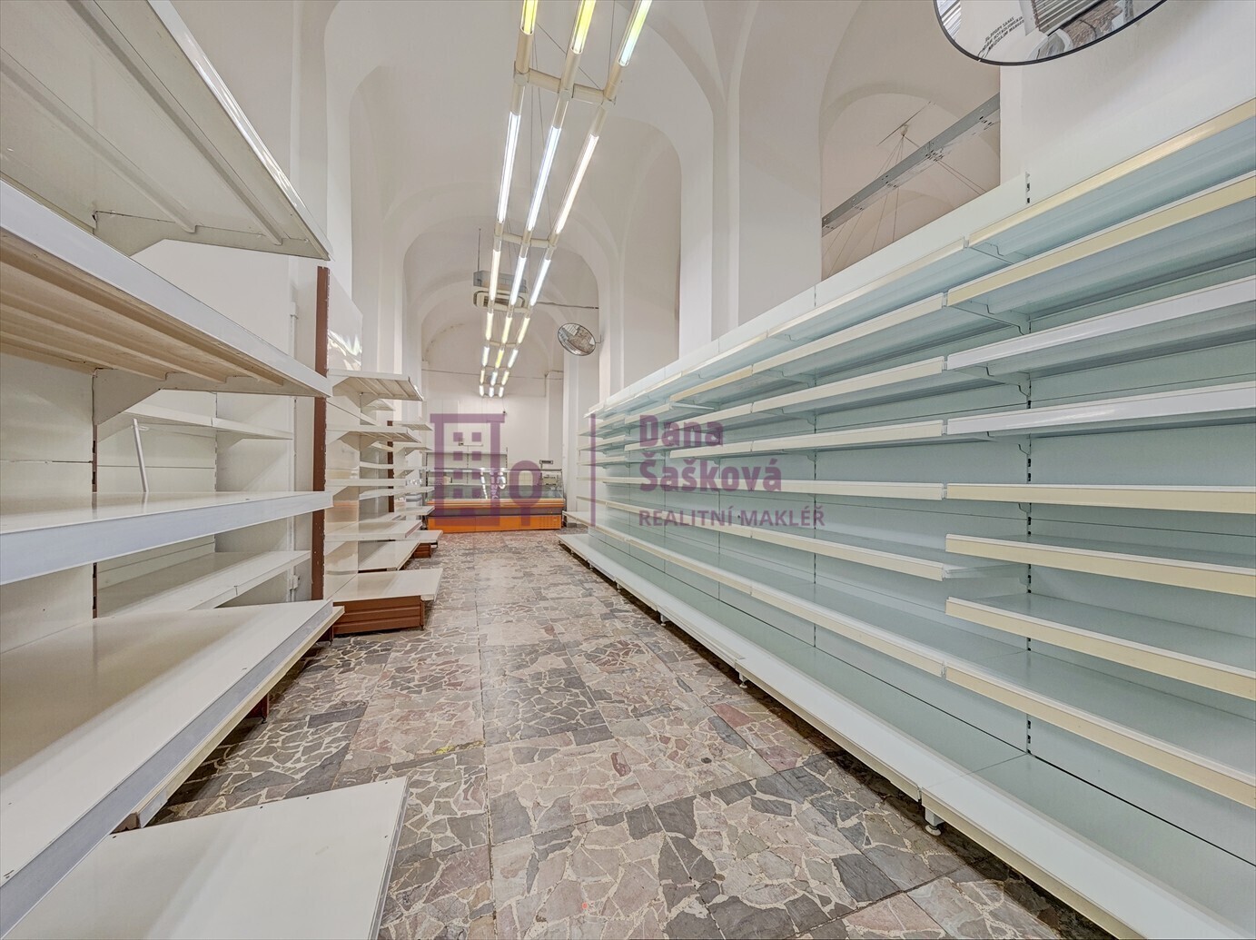 IMG_20251120_142124_26_28_32_33_Fusion-Interior.jp