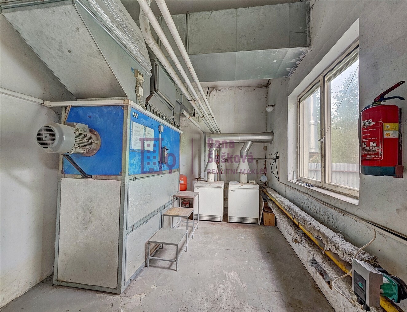IMG_20251009_103416_20_23_26_29_Fusion-Interior.jpg