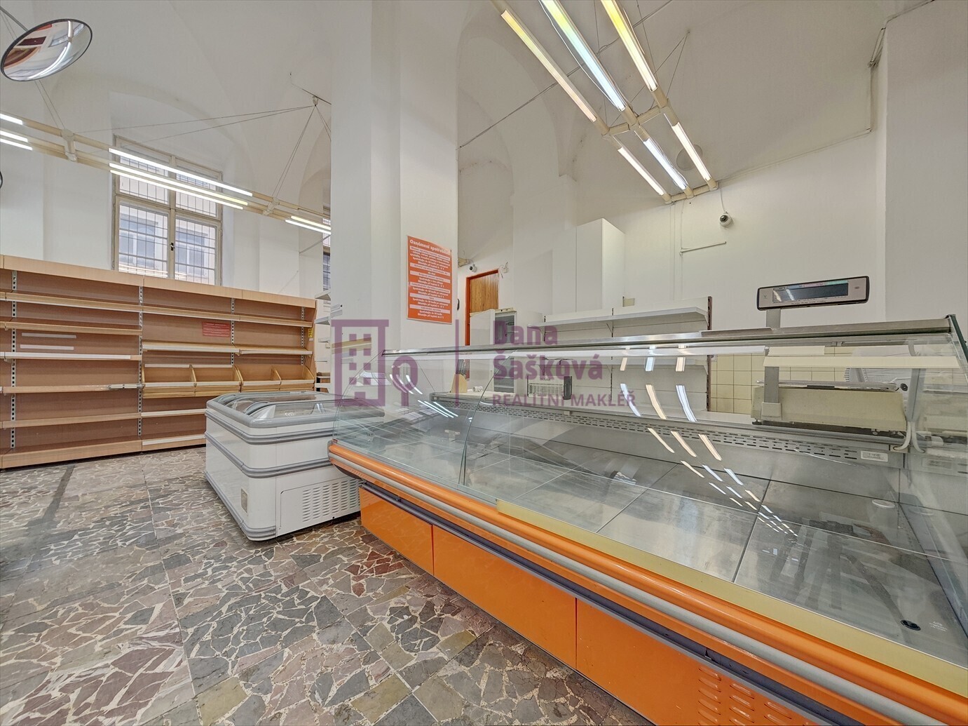 IMG_20251120_144448_50_52_54_56_Fusion-Interior.jp