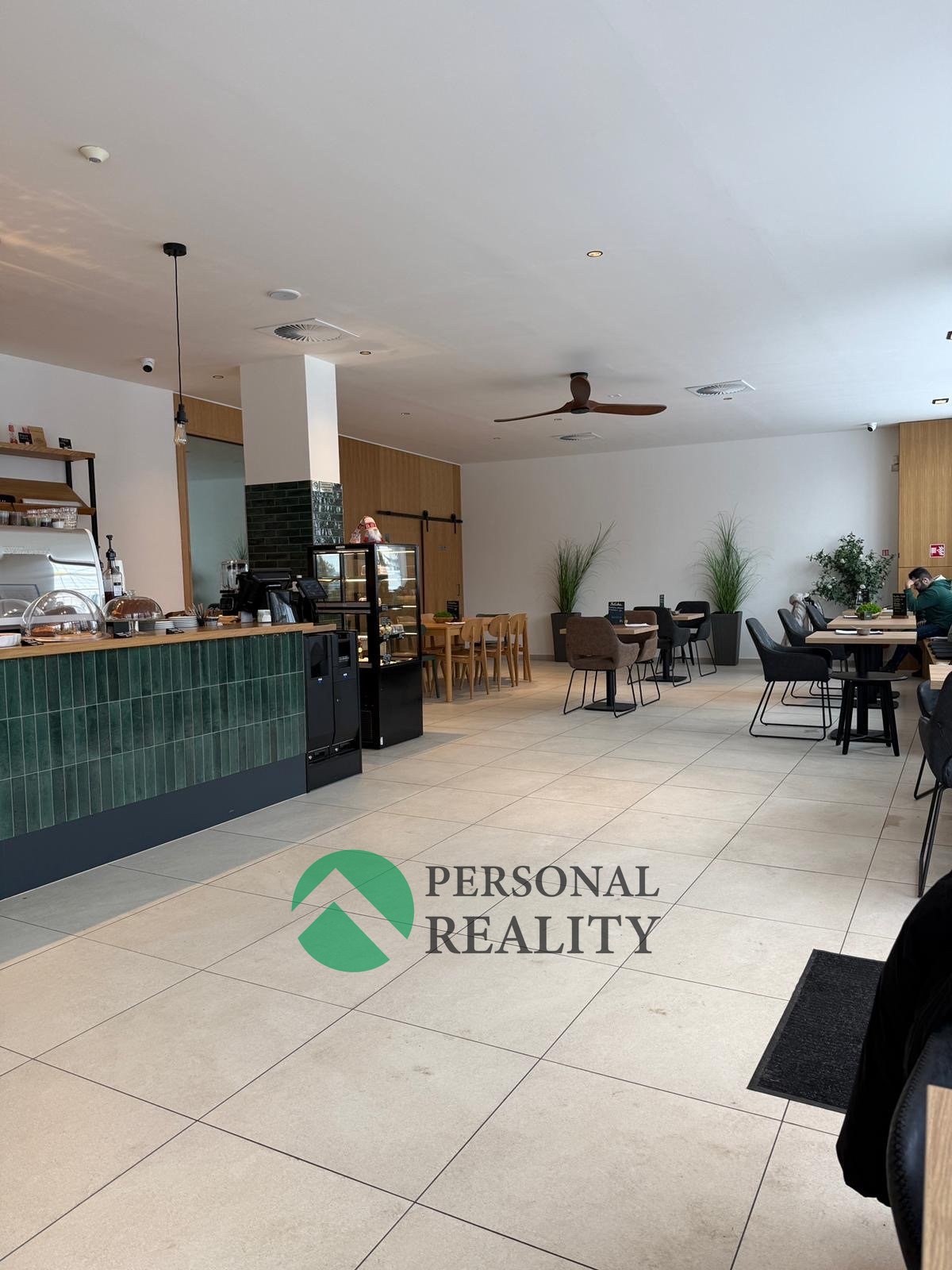 3CED7D9B-7CC7-4455-8DD7-A86510BB3B37