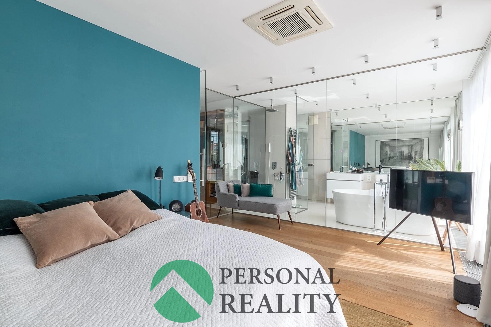 img_163830_x_q100__kr0