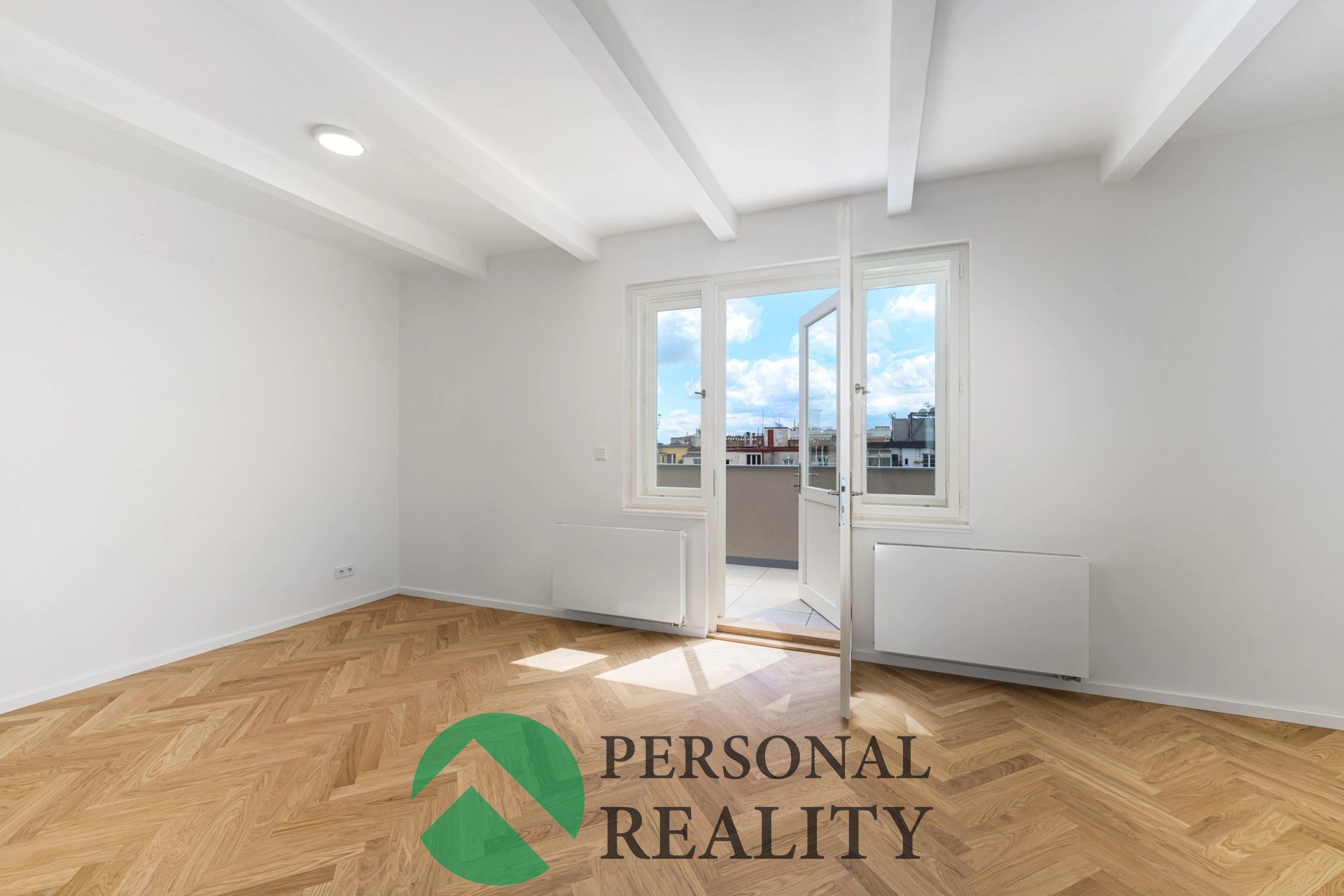 003-social-2048px_x_q100__kr0