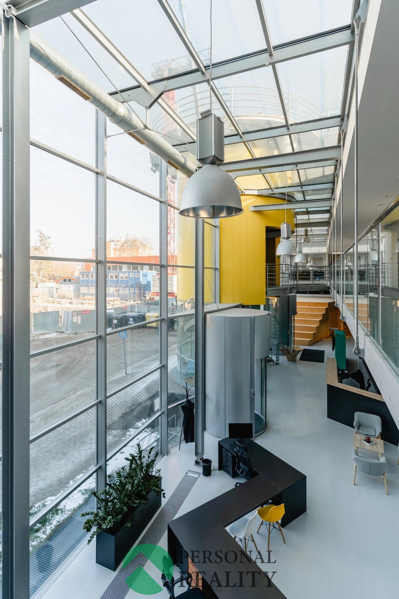 img_163894_x_q100__kr0