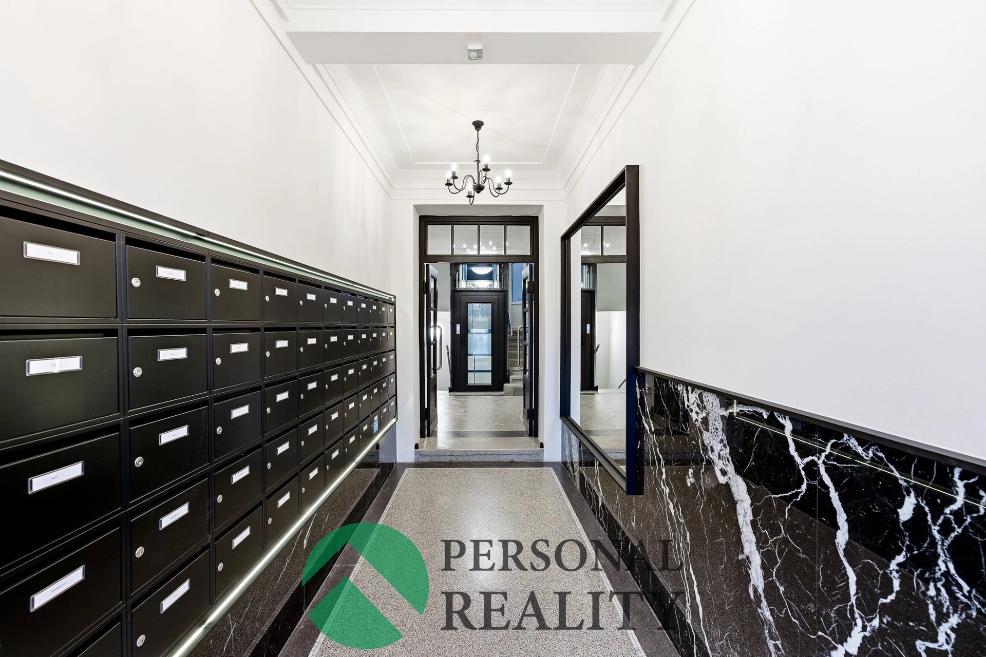 001-jeseniova-93-social-2048px_x_q100__kr0