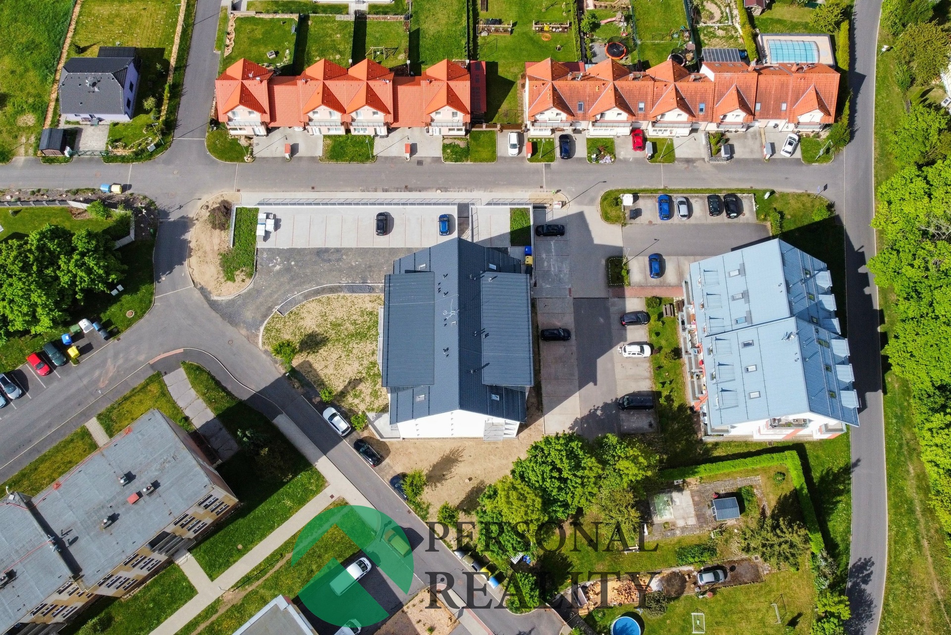dji_fly_20250507_095220_228_1746604347986_photo_op