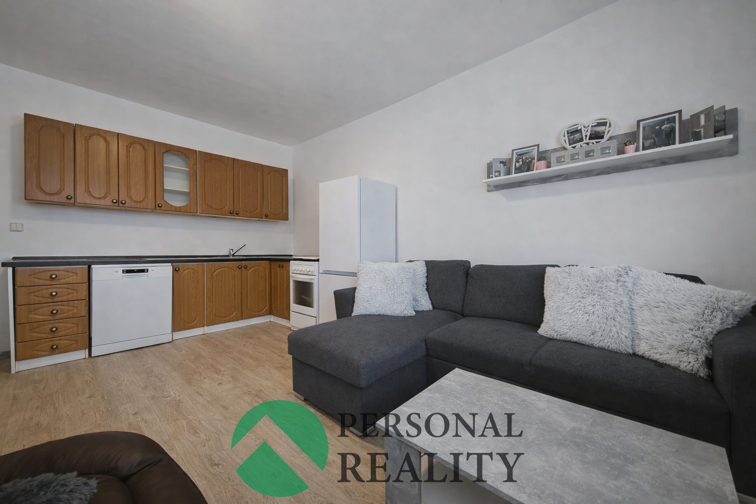 ddeef08b-0b59-4a77-9376-e0c4a825cde0