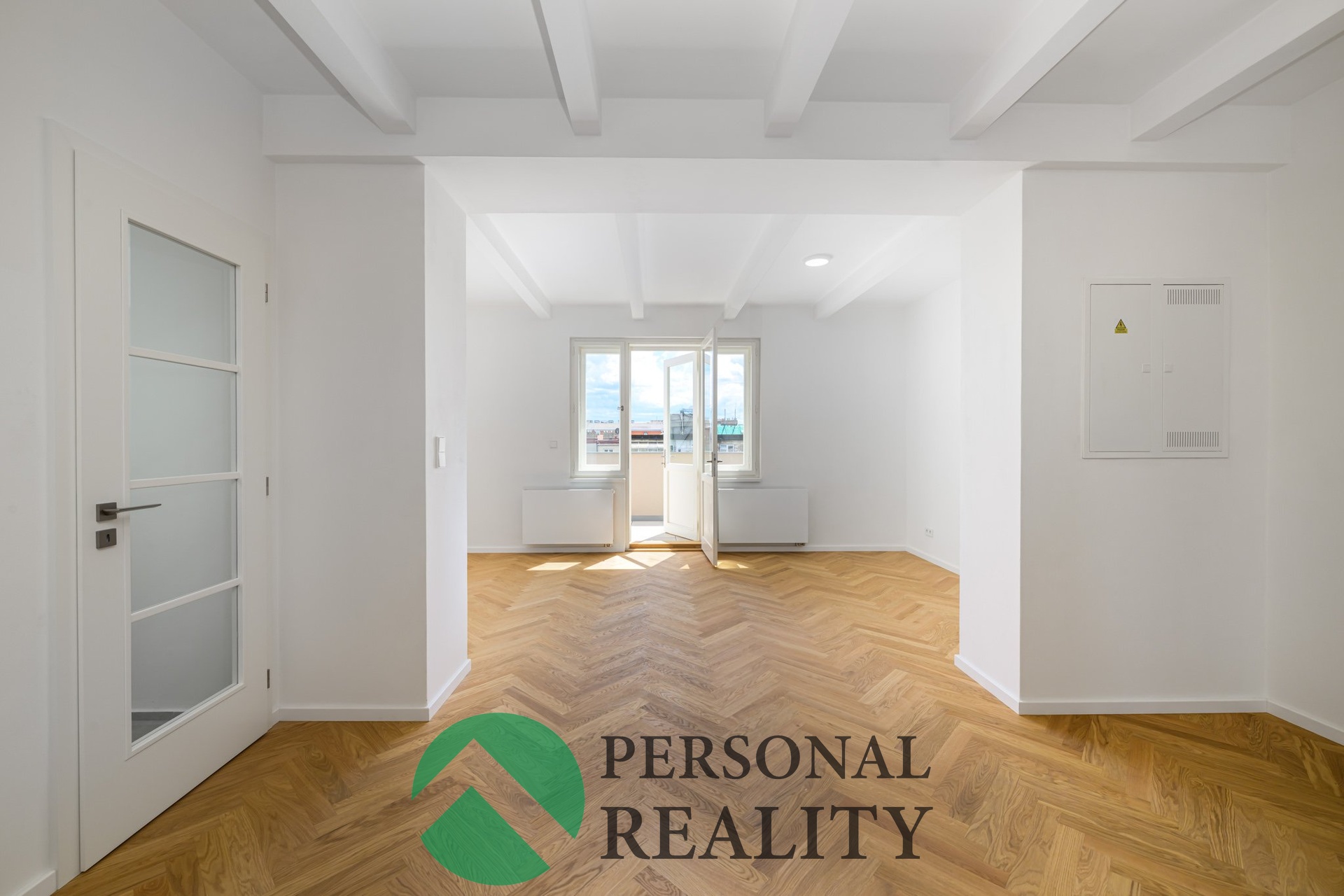 002_Social_2048px_27f81a349d