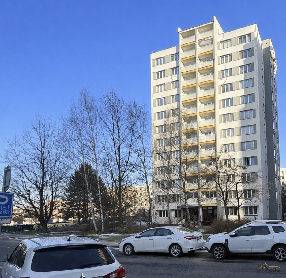 0D6FBF14-A8B3-4CA2-BF91-31E7E9D7D195