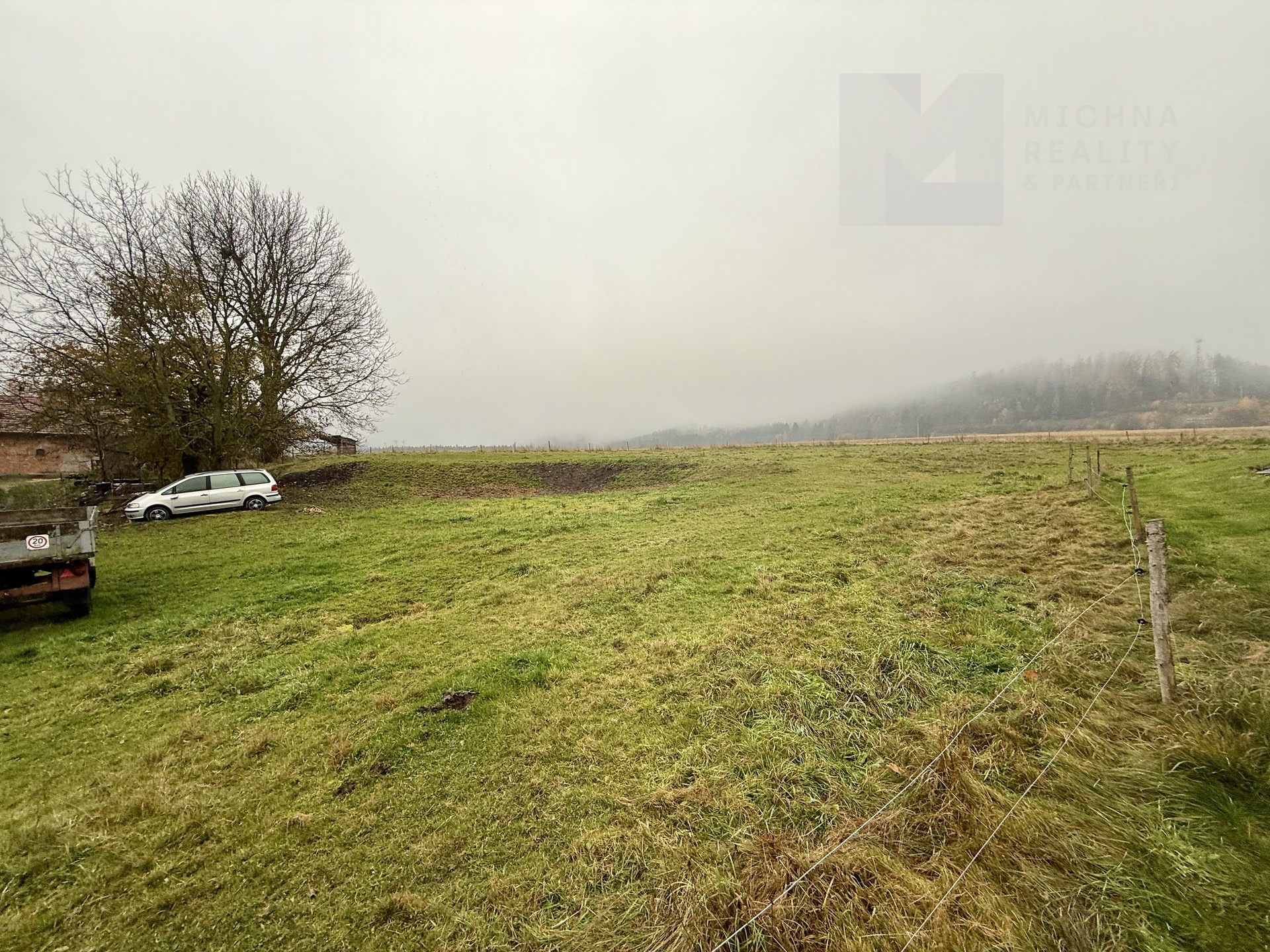 F3713B5E-4169-4FF1-8407-DD3FF8CD8239_1_201_a