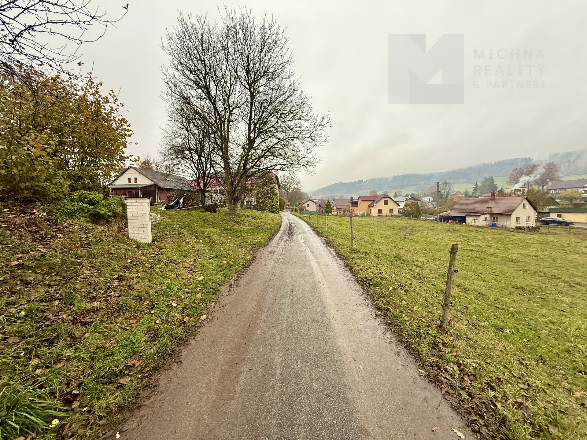 C2936A6C-B439-4E23-88DF-C737A4044AE2_1_201_a