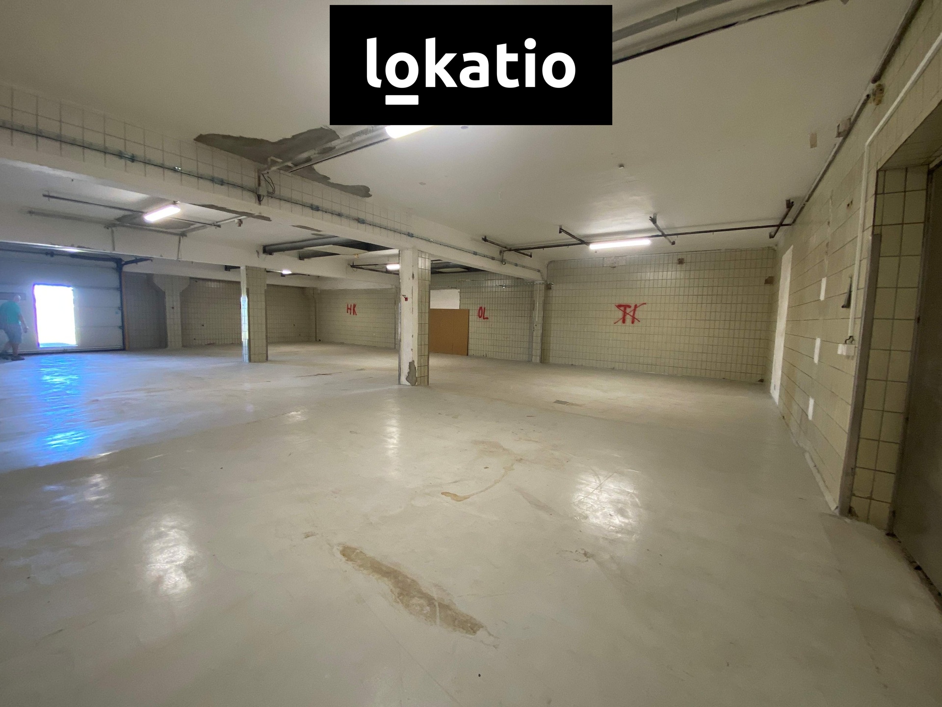 sklad_235_04