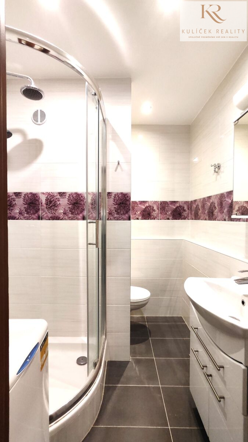 KULÍČEK Reality - Prodej bytu - Koupelna