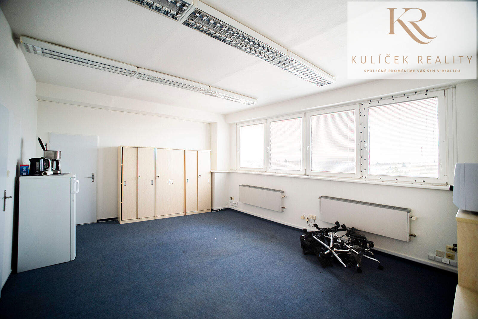 KULÍČEK Reality - Pronájem skladu - přidaná kancel