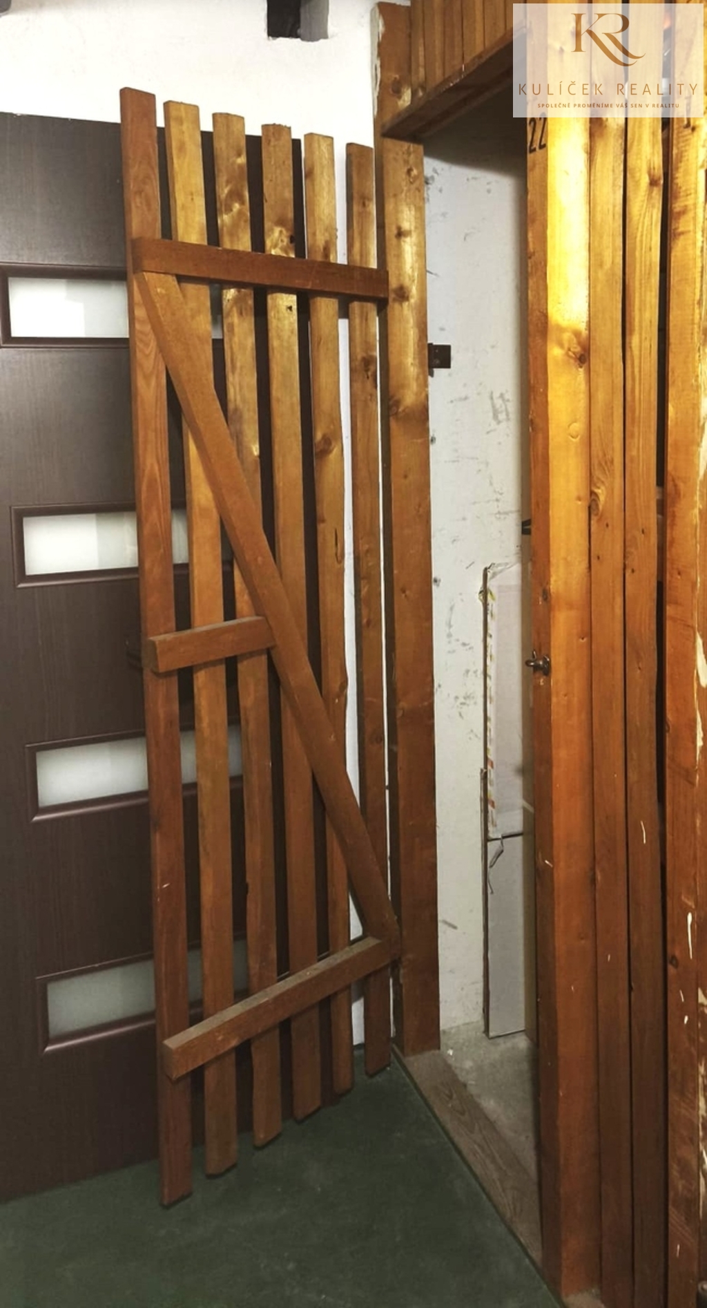 KULÍČEK Reality - Prodej bytu - Sklep