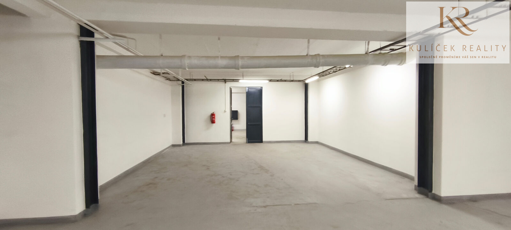 KULÍČEK Reality - Pronájem skladu - Vstup do sklad