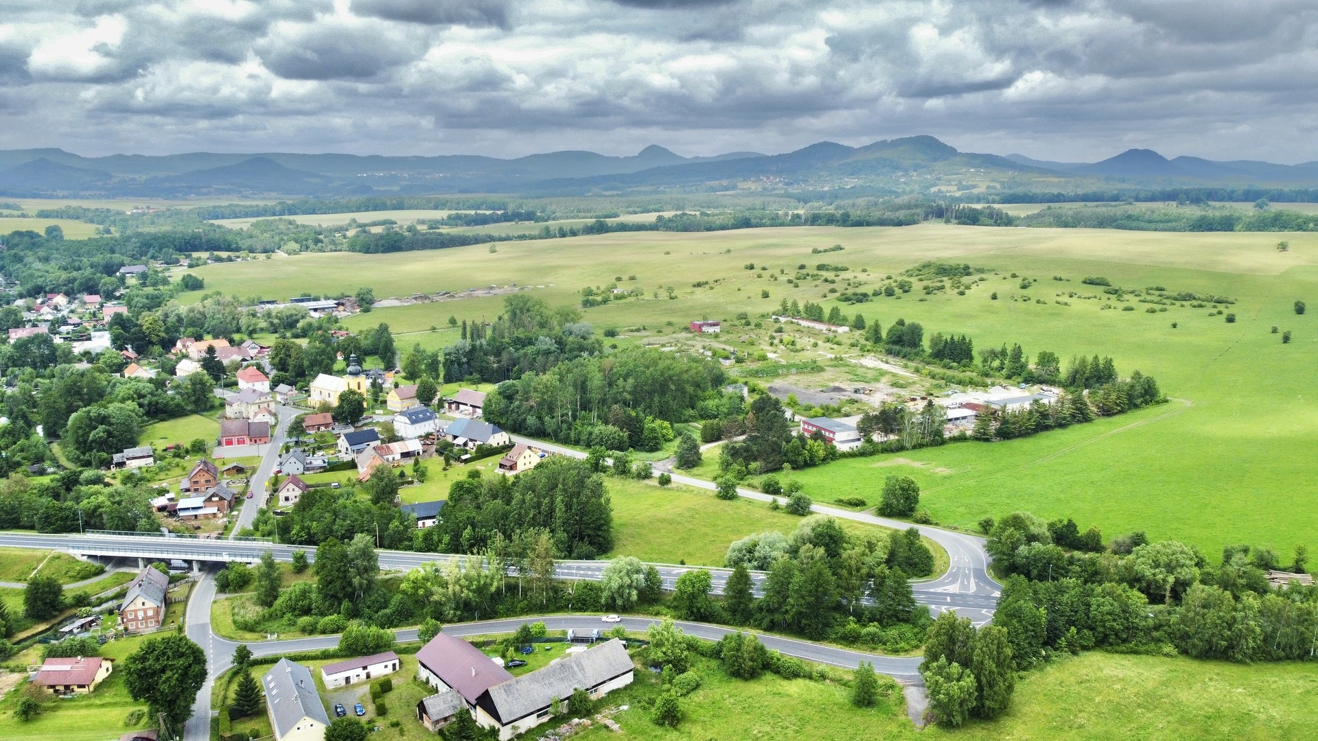 dji_fly_20250611_135908_666_1749643178730_photo_op