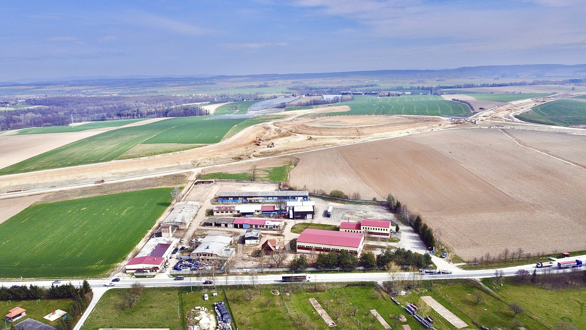 dji_fly_20260402_111008_874_1775121031560_photo_op
