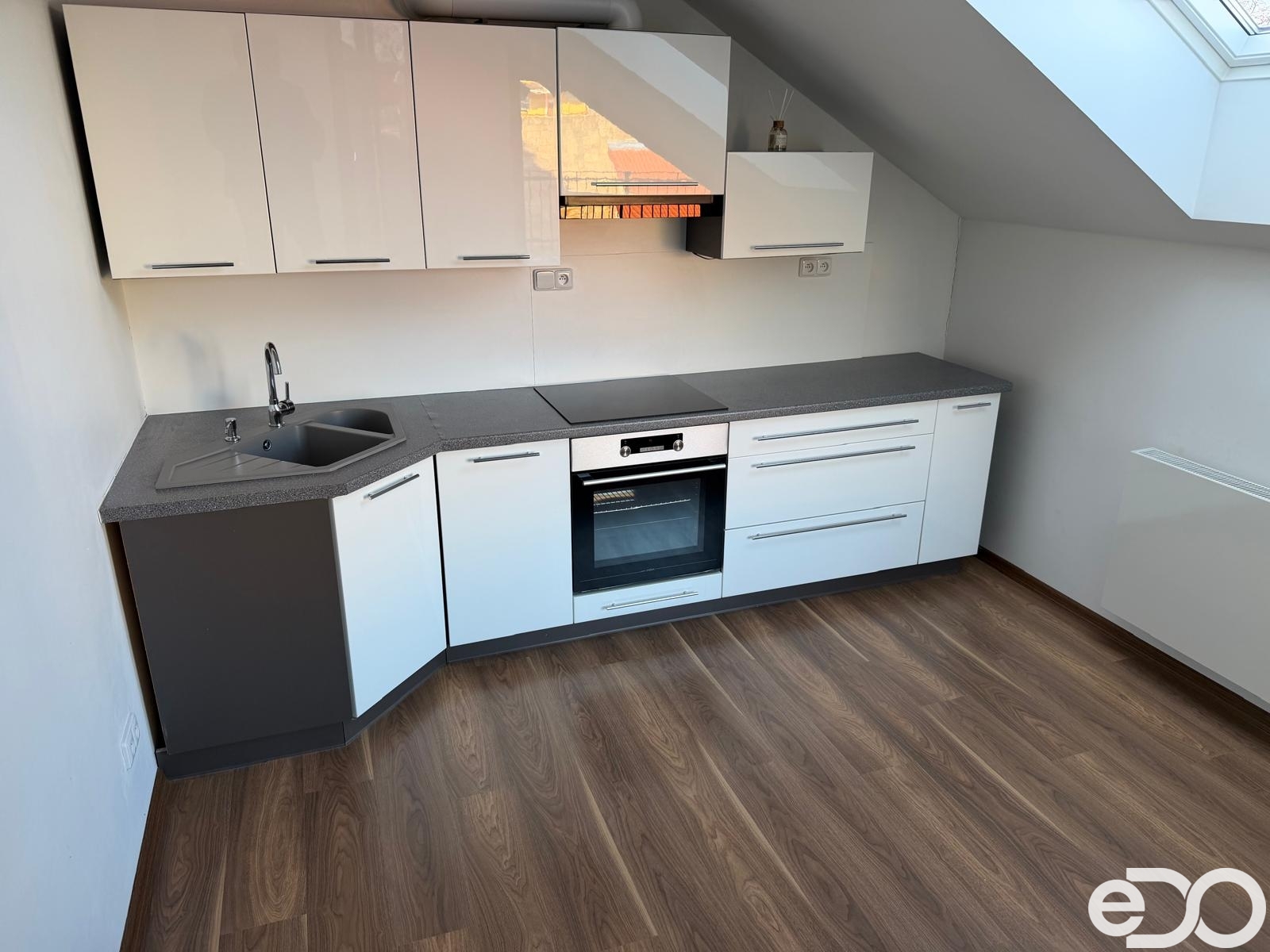 Michal Kučera - PRONÁJEM bytu Hořice