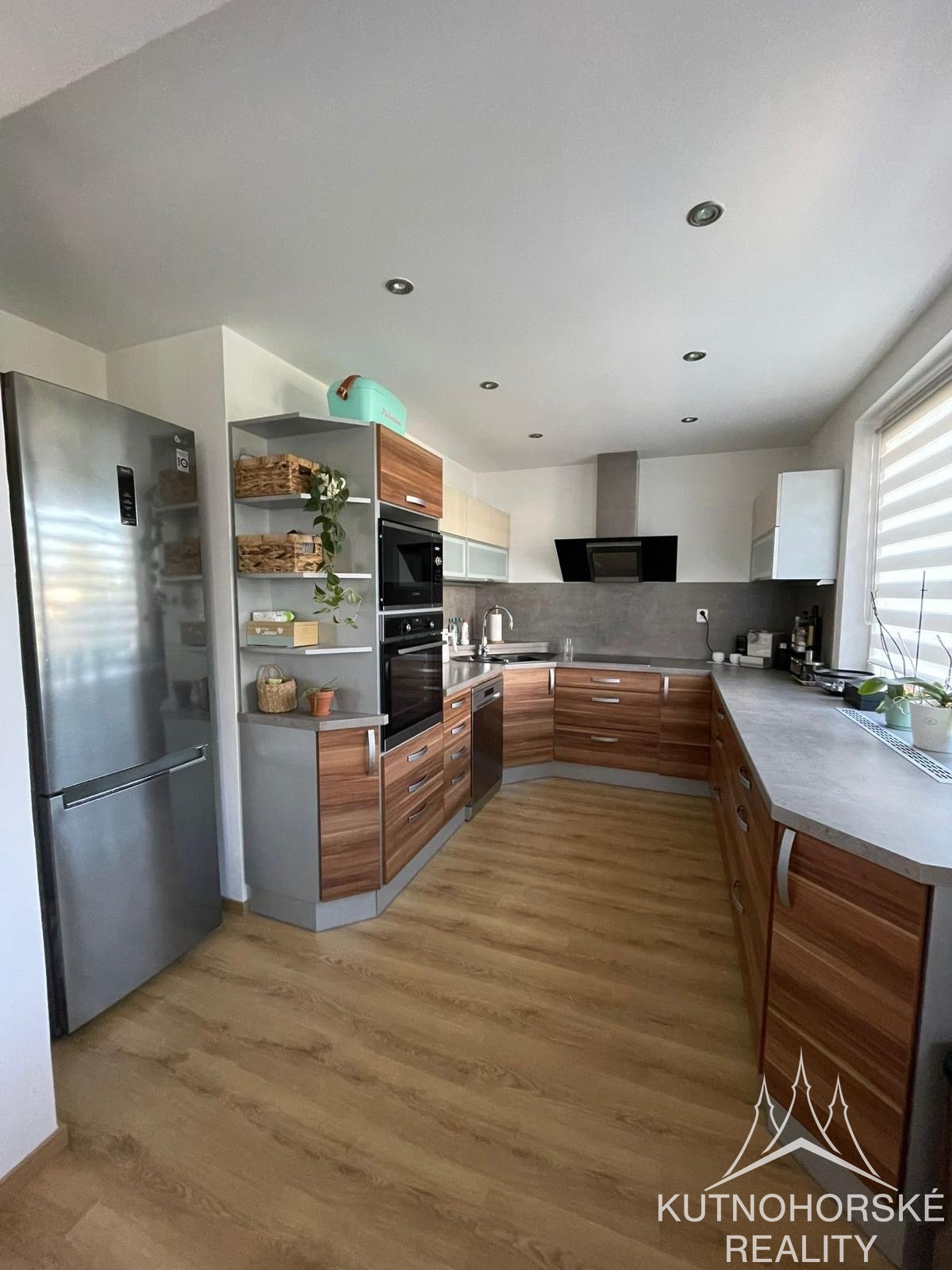 be35e477-bb74-44ba-9e48-bd9a73fd7f0c