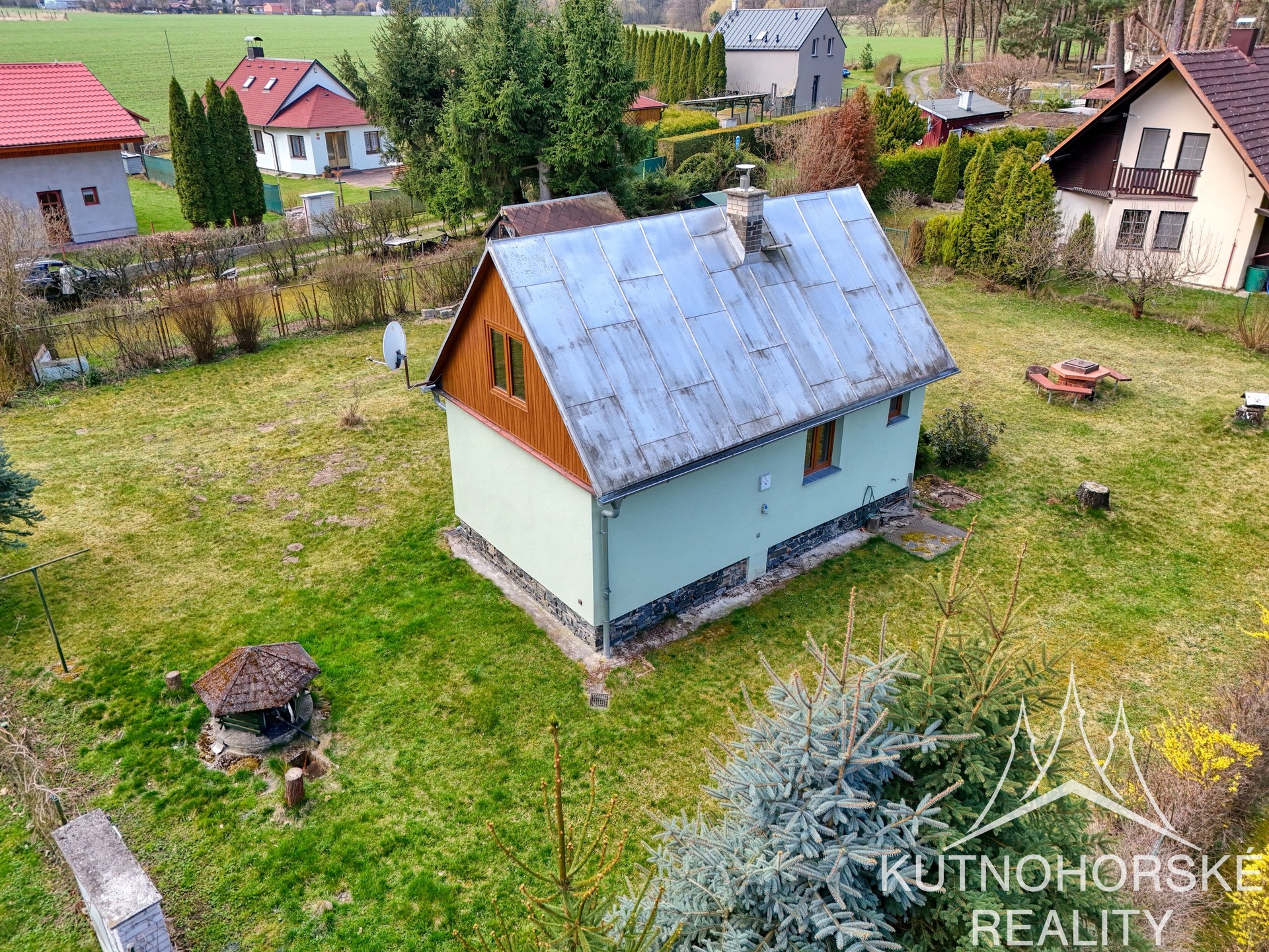 DJI_20250408181209_0020_D_4