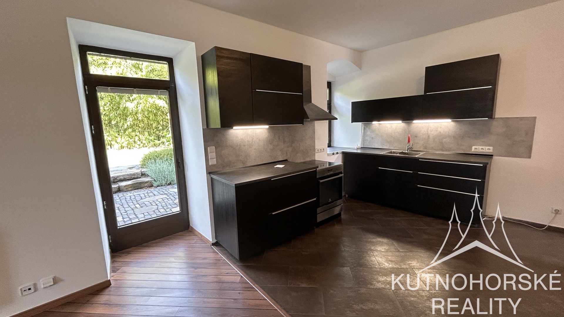 kuchyň3