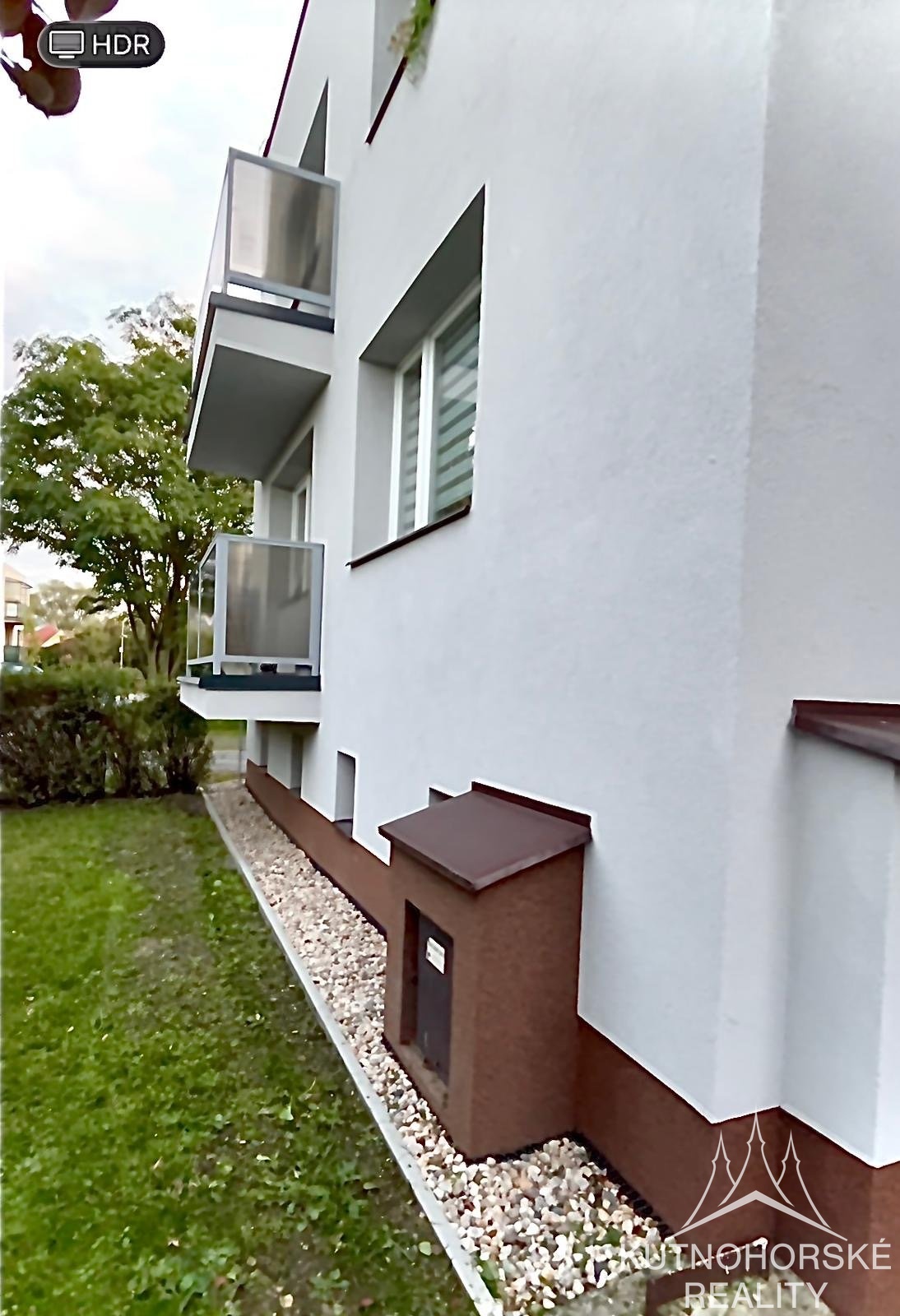 2b36e89a-c4a7-4a40-bedb-67345f7dbfc1