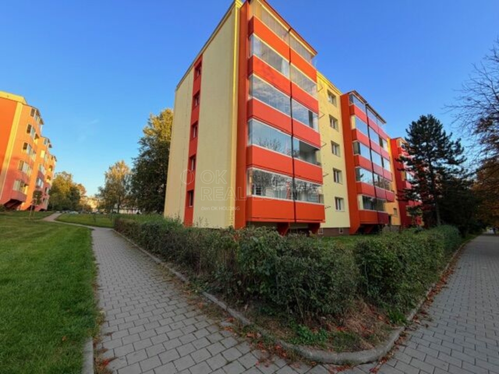 dům