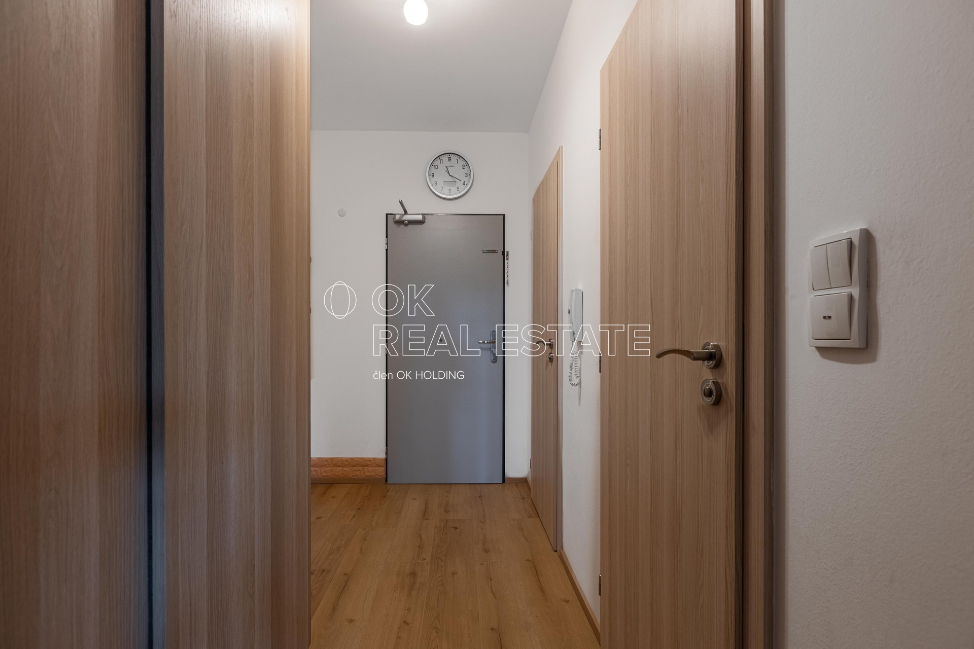 EOSR3562-HDR