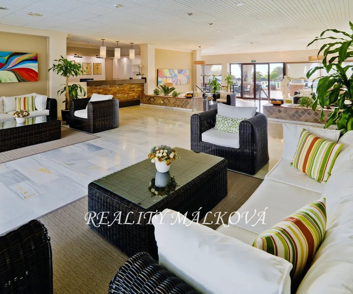 28094785-regency-torviscas-apartments