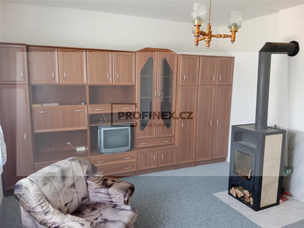 Pronájem bytu 2+1 Chlum u Třeboně 10 000 Kč za měsíc, foto 3