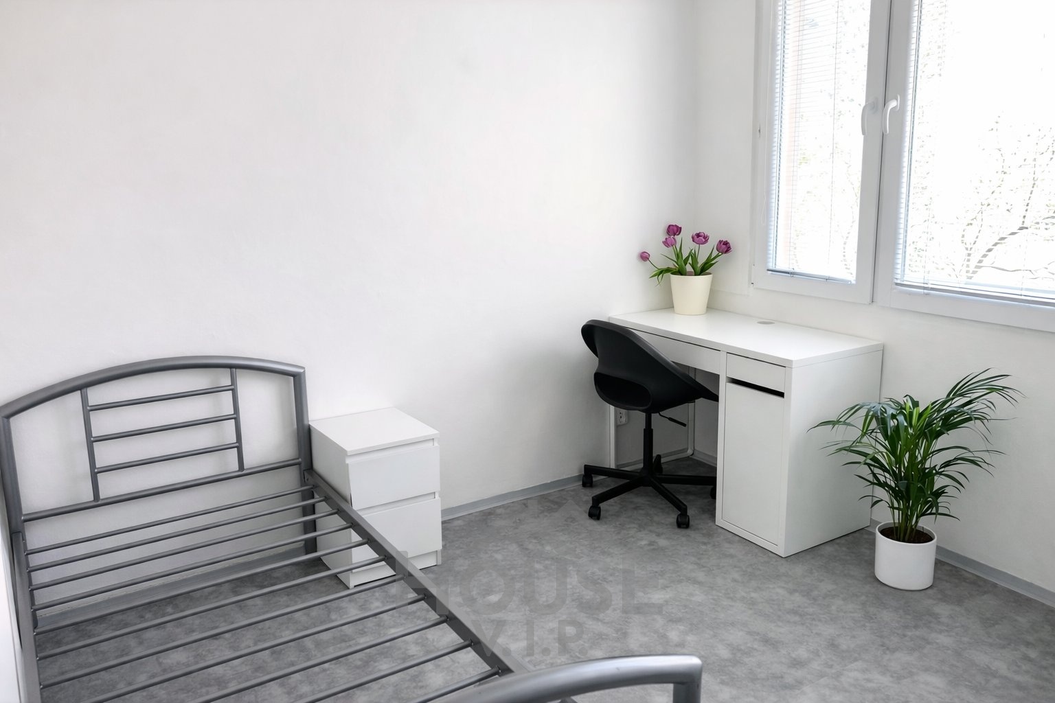 BF0FC98D-60DF-4A49-BED8-E2EB45425EF0